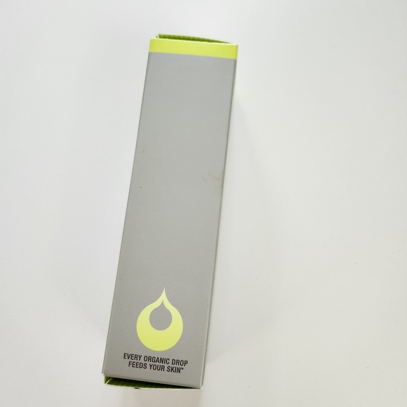 Stem Cellular Anti-wrinkle Booster Serum from Juice Beauty - Picture 2 of 6